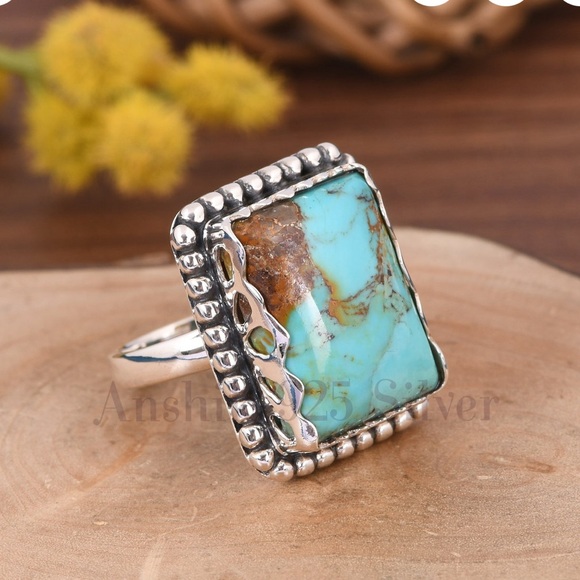 Turquoise and 925 Silver Ring US Ring Size 8 - Picture 1 of 7